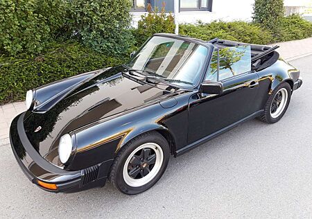 Porsche 911 Carrera Cabriolet