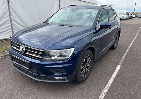 VW Tiguan Volkswagen Comfortline /Navi/App/LED/ACC/Klima/CAM