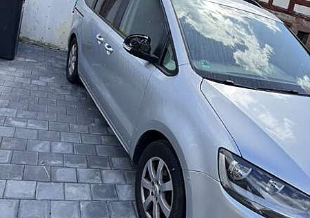 VW Sharan Volkswagen 2.0 TDI BlueMotion Technology Trendline