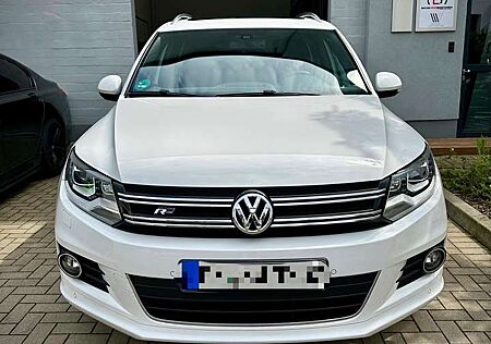 VW Tiguan Volkswagen 2.0 TDI DPF 4Motion BlueMotion Techn. DSG Sport &