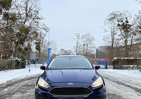 Ford Focus Turnier 1.0 EcoBoost Start-Stopp-System Business E