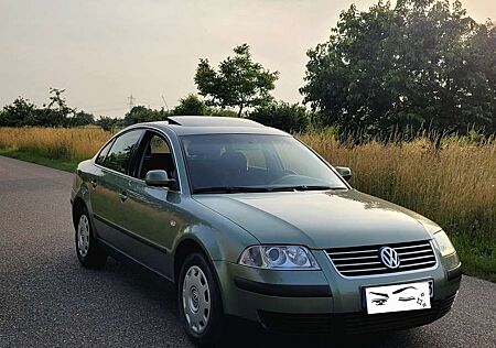 VW Passat Volkswagen 1.6 Executive