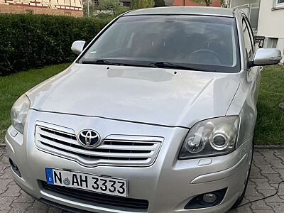 Toyota Avensis Avensis Fließheck 2.0 VVT-i Executive