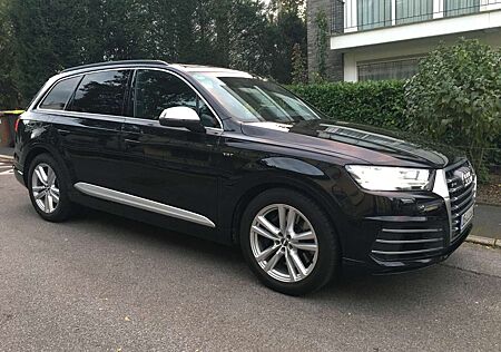 Audi SQ7 4.0 TDI-QUATTRO-PANO-AHK-LED-LUFT-KAMERA-PRIVACY-M