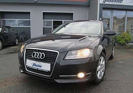 Audi A3 Sportback 1.2 TFSI Ambiente AUTOMATIK*PDC*SHZ