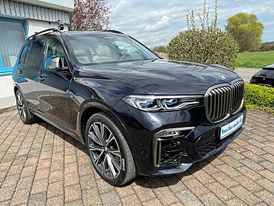 BMW X7 M 50d Sky Lounge Bowers Wilkins Night Vision