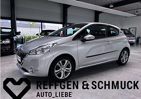 Peugeot 208 ALLURE KLIMA+TEILLEDER+EINPARKHILFE+ALLWETTE
