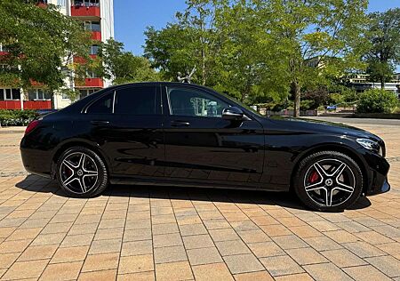 Mercedes-Benz C 300 e 4Matic AMG Line