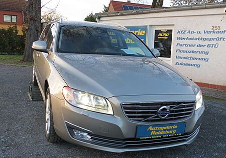 Volvo V70 Summum Leder!!Navi!!PDC!!Xenon!!Temp.!SHZ.!