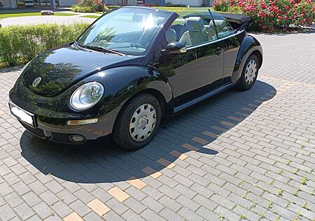VW New Beetle Volkswagen Cabriolet 1.6
