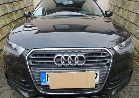 Audi A1 Sportback 1.2 TFSI Sportback Attraction