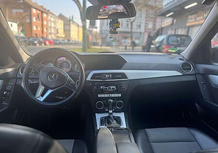 Mercedes-Benz C 200 CDI DPF (BlueEFFICIENCY) 7G-TRONIC Avantgarde