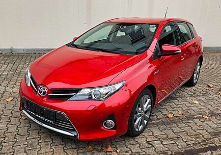 Toyota Auris Hybrid Executive