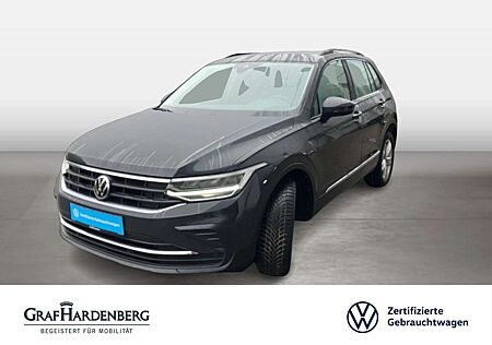 VW Tiguan Volkswagen Life 4Motion TDI DSG Navi AHK LED