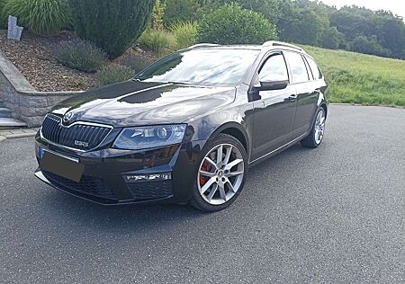 Skoda Octavia Combi 2.0 TDI DSG RS