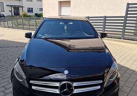 Mercedes-Benz A 200 CDI (BlueEFFICIENCY) 7G-DCT AMG Sport