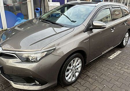 Toyota Auris 1.8 VVT-i Hybrid Automatik Touring Sports Edition S+