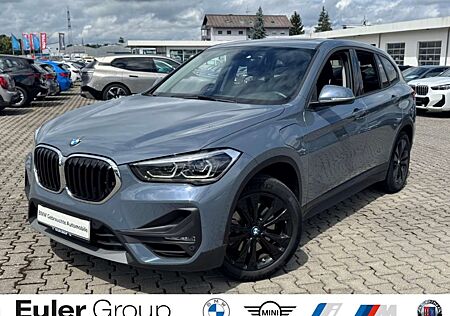 BMW X1 xDrive 25E A AHK SHZ PDC ParkAss DAB Pano Navi LE