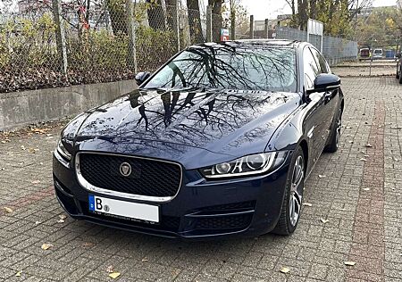 Jaguar XE 20d Aut. Portfolio