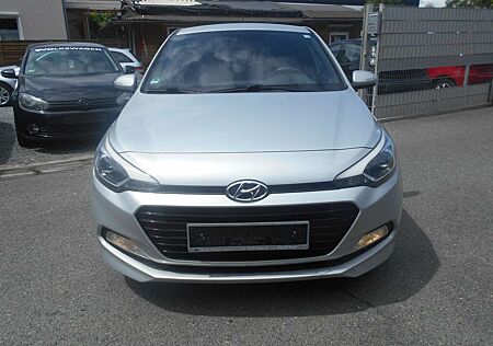 Hyundai i20 YES! Plus/KLIMA/EURO 6/NAVI