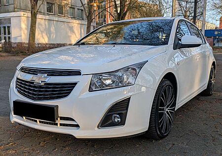Chevrolet Cruze Fließheck Diesel 1.7TD LT+