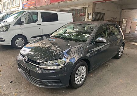 VW Golf Volkswagen 1,6 TDI NAVI PDC Trendline BMT/Start-Stopp