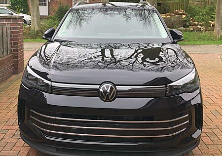 VW Tiguan Volkswagen 1.5 eTSI OPF DSG Elegance