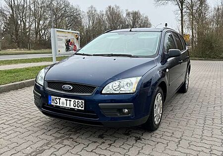 Ford Focus Turnier 1.6 16V Fun