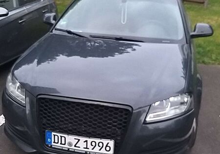 Audi A3 2.0 TDI DPF quattro Ambiente