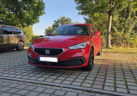 Seat Leon Sportstourer 1.5 eTSI ACT OPF DSG Style