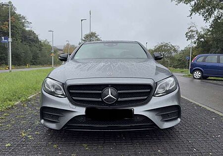 Mercedes-Benz E 450 4Matic 9G-TRONIC AMG Line *Pano Schiebedach
