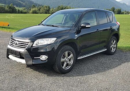 Toyota RAV 4 2.2 D-4D 4x4 Automatik Life