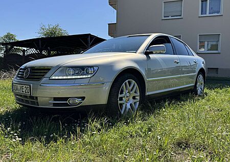 VW Phaeton Volkswagen 3.0 V6 TDI DPF 4MOTION Automatik (5 Sitzer)