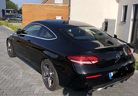 Mercedes-Benz C 200 Coupe 9G-TRONIC AMG Line EQ BOOST