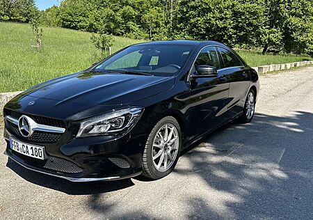 Mercedes-Benz CLA 180 Business Paket, AMG styling Paket etc.