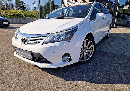 Toyota Avensis Combi 1.8 Executive/WKR