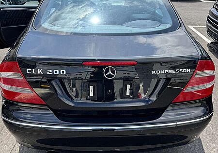 Mercedes-Benz CLK 200 Coupe Kompressor Avantgarde zu verkaufen