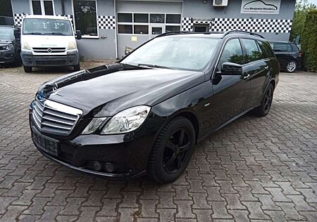 Mercedes-Benz E 250 T-Modell CGI BlueEfficiency Leder/Navi/AHK