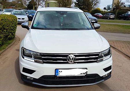 VW Tiguan Allspace Volkswagen 2.0 TDI SCR 4Motion Trendline