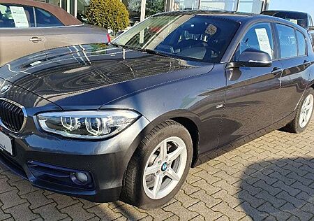 BMW 118 i Lim5-trg Sport Line Paket LED Navi Facelift