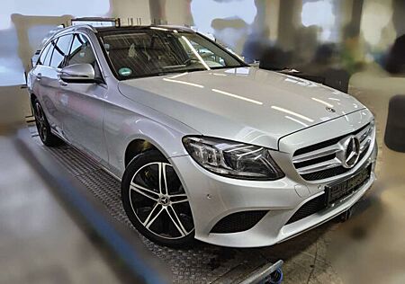 Mercedes-Benz C 220 d 4M T AVA°PANO°WIDE°AHK°MBEAM°COMAND°