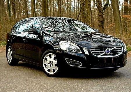 Volvo V60 Diesel D5 Summum