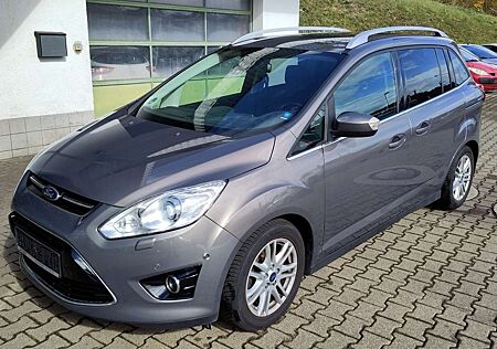 Ford Grand C-Max Titanium