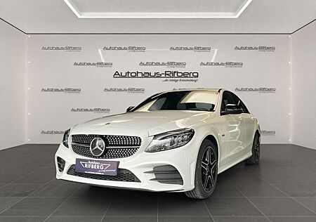Mercedes-Benz C 300 de AMG/COMAND/DISTRONIC/HUD/LED/WIDESCREE