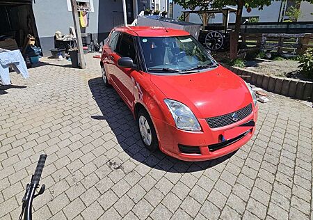 Suzuki Swift 1.3