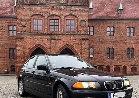 BMW 320i 320