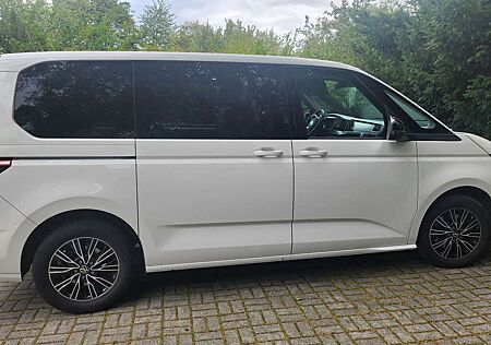 VW T7 Multivan Volkswagen Basis