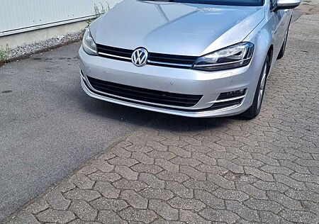VW Golf Volkswagen 1.2 TSI BlueMotion Technology Lounge