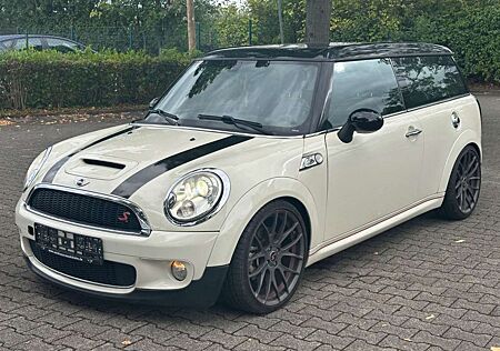 Mini Cooper S Clubman *AUTOM*KLIMAA*PANO*LEDER*18-ZOLL