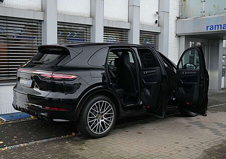 Porsche Cayenne gebraucht kaufen Porsche Cayenne PLATINUM+SPORTDESIGN-ACC-PANO-RS-ENTERTAIN